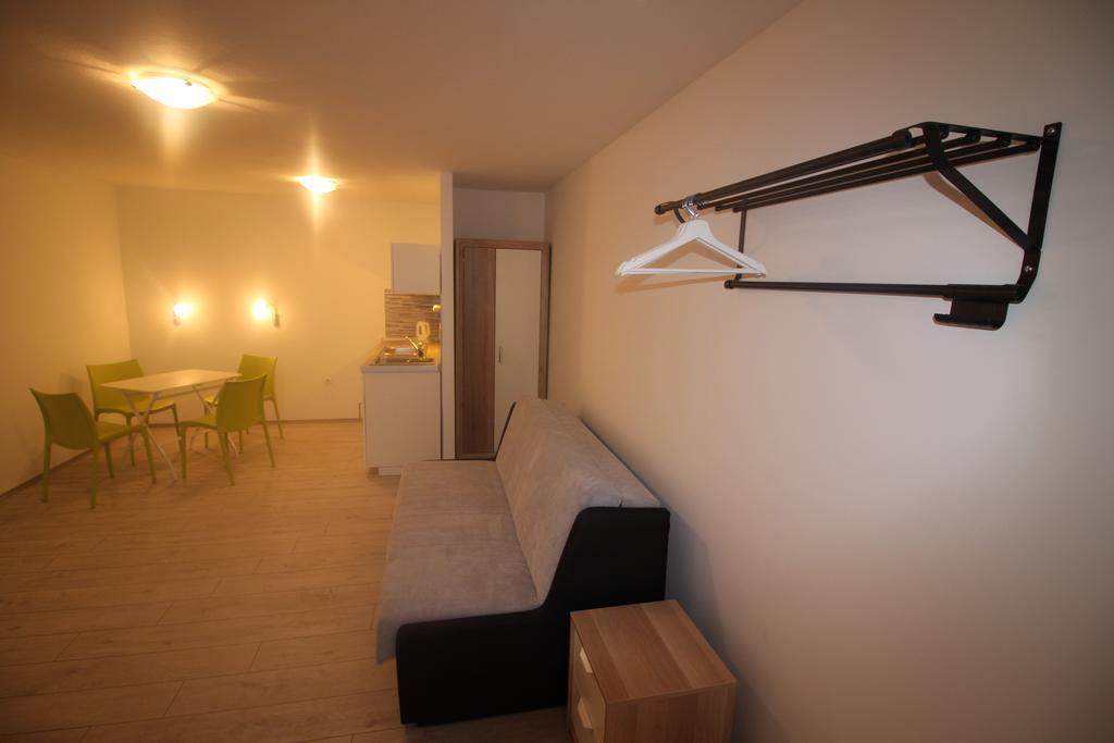 Apartments Marinko Stari Grad  Dış mekan fotoğraf
