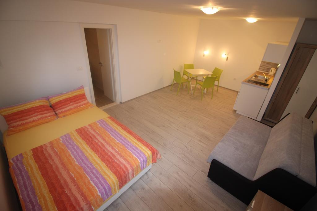 Apartments Marinko Stari Grad  Dış mekan fotoğraf