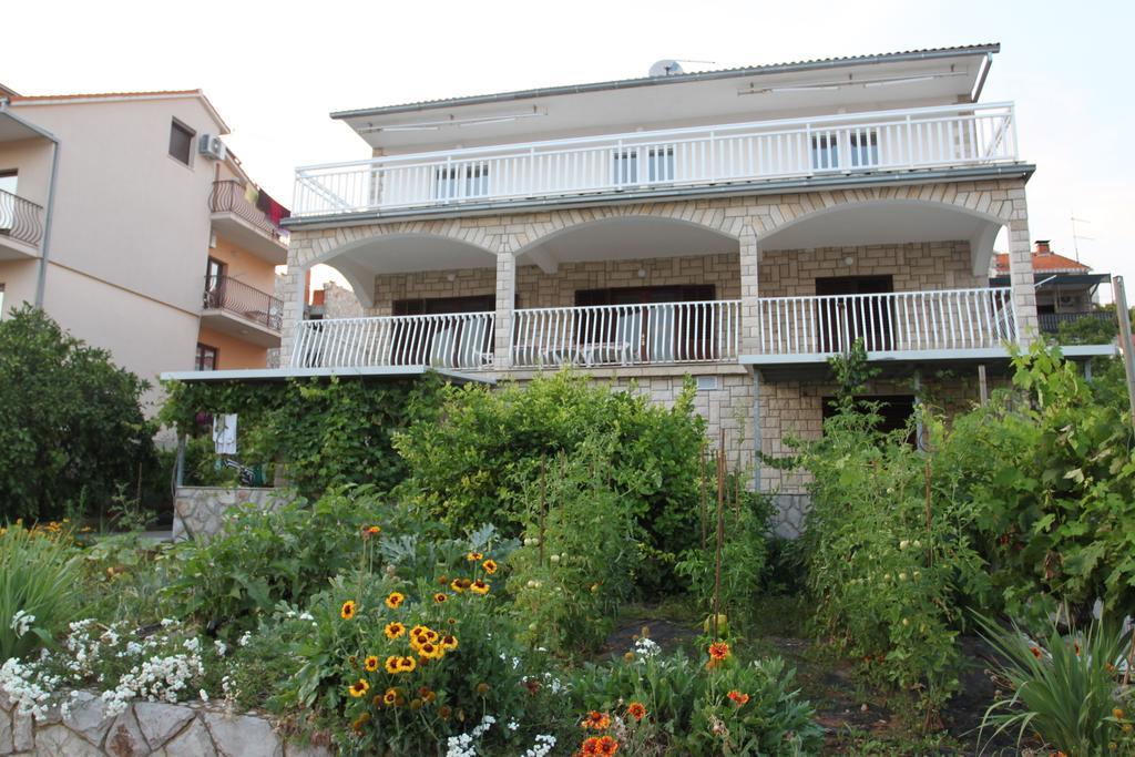 Apartments Marinko Stari Grad  Dış mekan fotoğraf