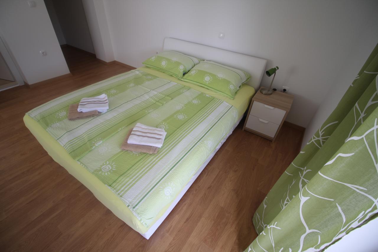 Apartments Marinko Stari Grad  Dış mekan fotoğraf