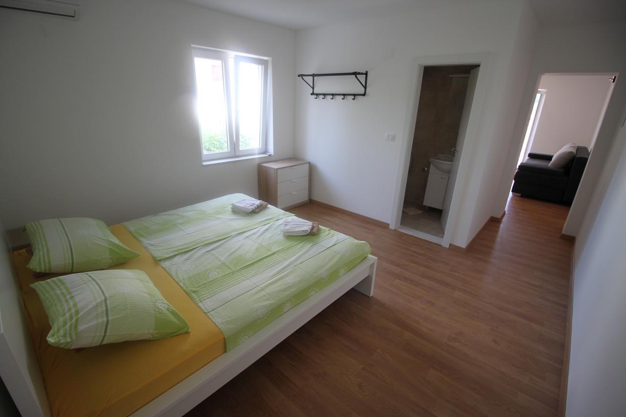 Apartments Marinko Stari Grad  Dış mekan fotoğraf